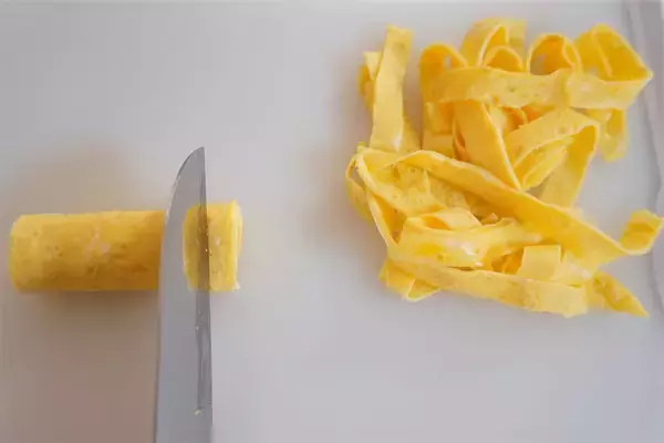 「【とろっとろの甘ねぎが主役！】の「ぽったりねぎ豚丼」作ってみた！ねぎ一本でご飯が消えた♪【農家直伝】」の画像