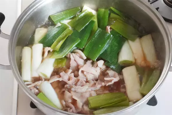 「【とろっとろの甘ねぎが主役！】の「ぽったりねぎ豚丼」作ってみた！ねぎ一本でご飯が消えた♪【農家直伝】」の画像