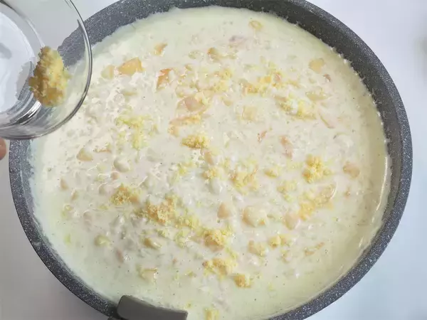 「【桃をご飯に入れる!?】まるで高級イタリアン♪な「桃のミルクリゾット」作ってみた！【コンテスト優秀作】」の画像