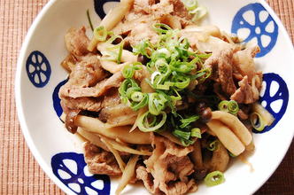 【腸活レシピ】食物繊維たっぷり「牛肉の甘辛煮」はガッツリ見えて実はヘルシー♪ごぼうとしめじで体を労わろ♡