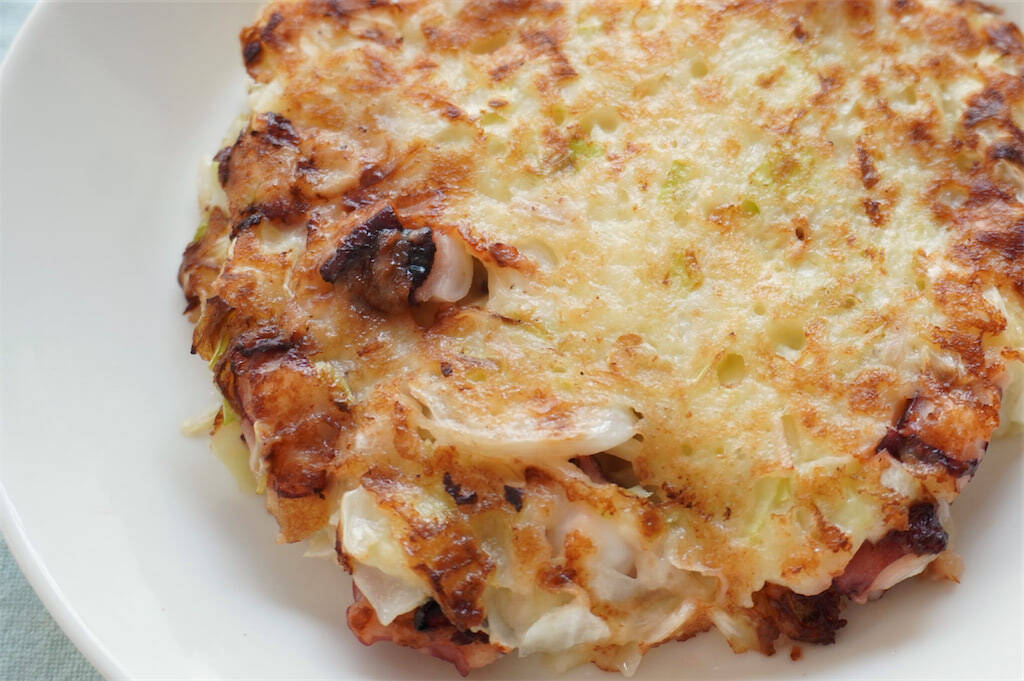 【シン・粉モンゲットだぜ！】イイとこ取りな「お好みたこ焼き」作ってみた！カリッと焼いて口福♡【農家直伝】