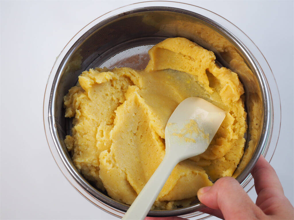 【ザクザク伸びるスイートポテト!?】常識を覆す「スコップスイートポテト」作ってみた！そぼろバターで劇的進化