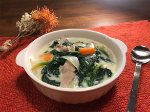 【農家直伝】冬季限定！トロ甘っ♡「ちぢみほうれん草シチュー」作ってみた！2束投入で緑味オニ濃いわ♪