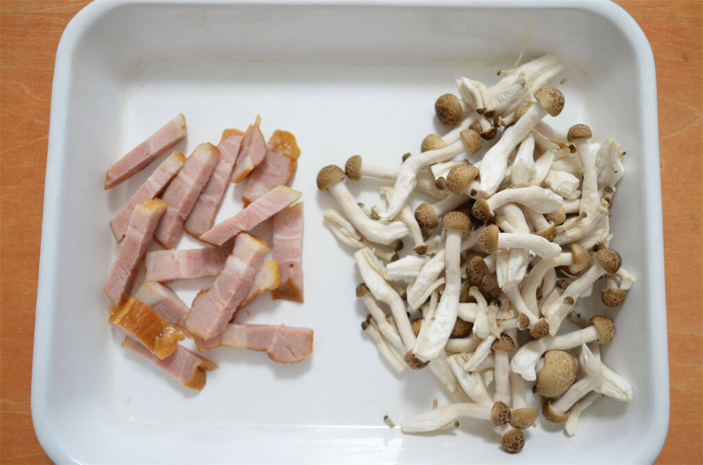 【パイ生地不要!?】なんと油揚げでサクじゅわ絶品「豆乳キッシュ」作ってみた！クリスマスにもピッタリ♡