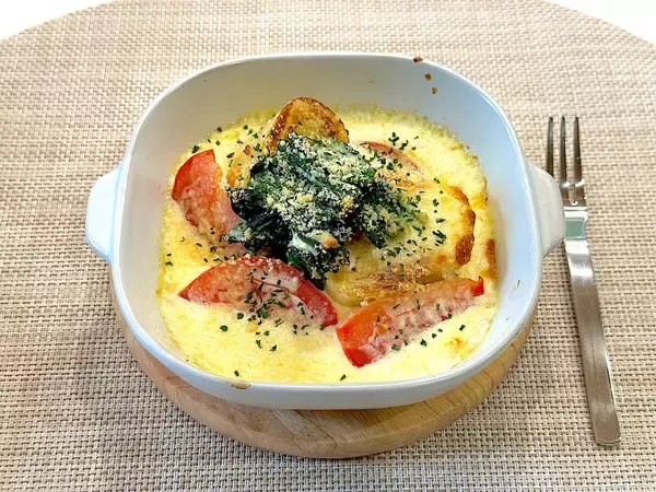 「【新じゃが＆ほうれん草】でチーズ焼き作ろう！農家秘伝のソースが絶品♡野菜嫌いの子どもがペロリな件」の画像