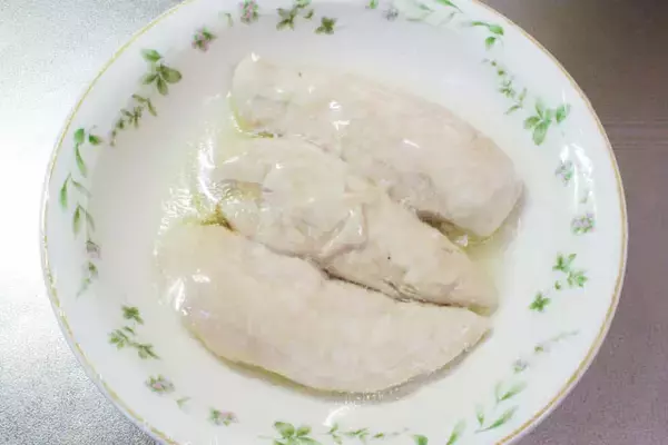 「【発酵キャベツ活用術】レンチンささみと和えるだけで「腸活ヘルシー副菜」爆誕♪青じそがいい仕事してる♡」の画像