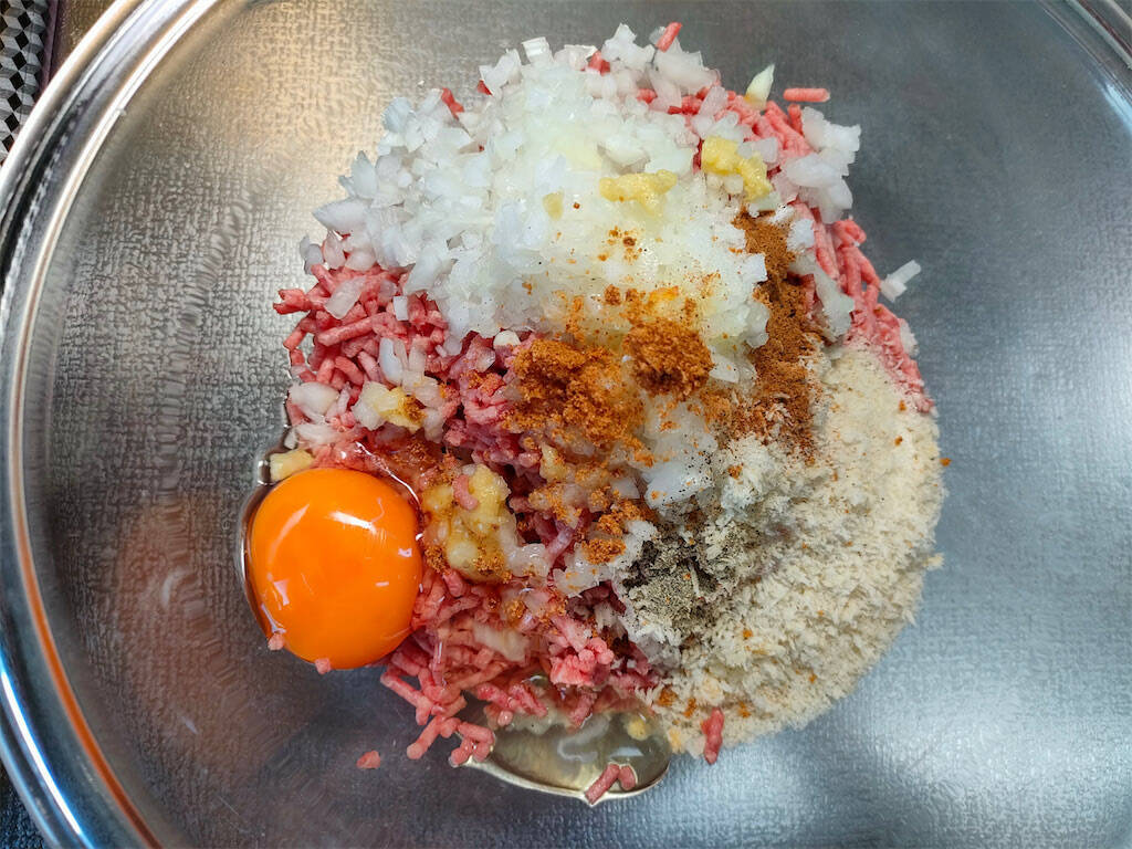 【リュウジレシピ】「至高のミートボール」作ってみた！酸味を抑えたトマトソースで赤ワインが進む進む♪