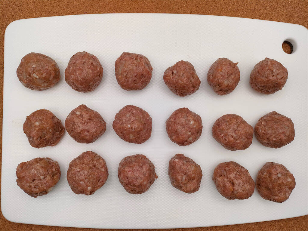 【リュウジレシピ】「至高のミートボール」作ってみた！酸味を抑えたトマトソースで赤ワインが進む進む♪