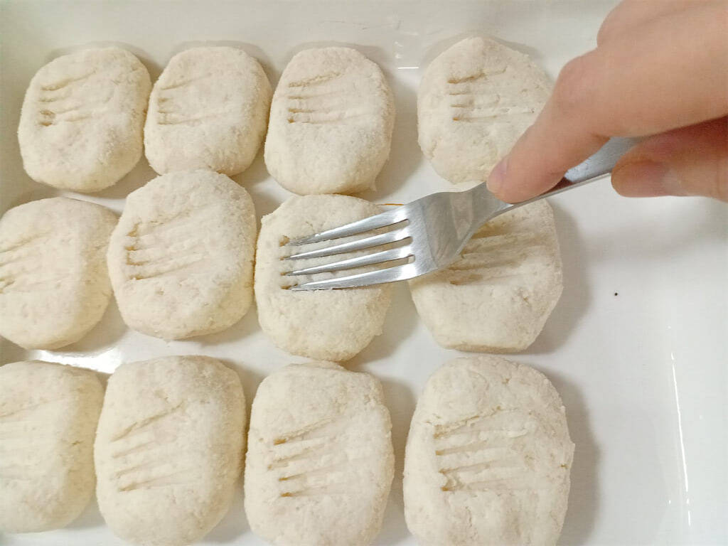 【材料4つ】極ヘルシーな「おからナゲット」作ってみた！モッチリさつま揚げ風♡えのきがいい仕事♪【農家直伝】