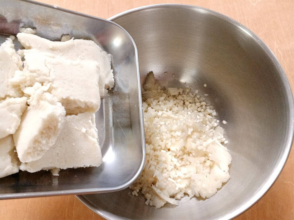 【材料4つ】極ヘルシーな「おからナゲット」作ってみた！モッチリさつま揚げ風♡えのきがいい仕事♪【農家直伝】