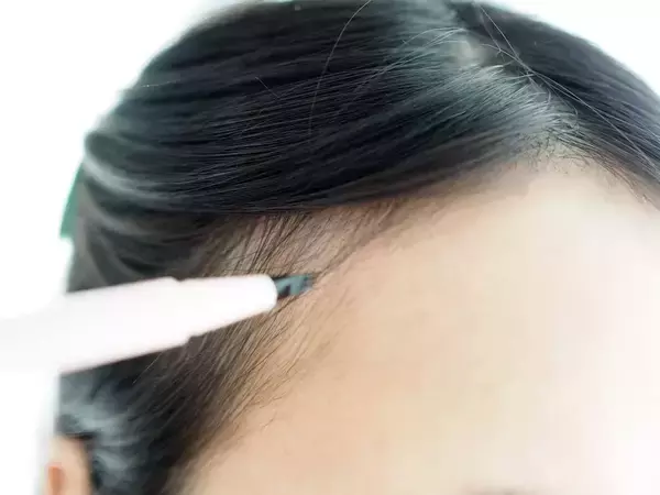 「バズってた“4つ股リキッドライナー”が【ダイソーコスメ】から220円で出た！「まるで本物のまつ毛」だわ！」の画像