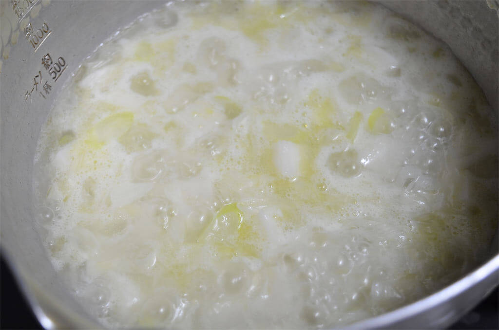 【味噌味のポタージュ!?】ホクホク長芋で「和風ポタージュ」作ってみた！生姜加入で冷える季節の救世主に♡