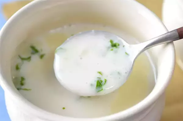 「【味噌味のポタージュ!?】ホクホク長芋で「和風ポタージュ」作ってみた！生姜加入で冷える季節の救世主に♡」の画像