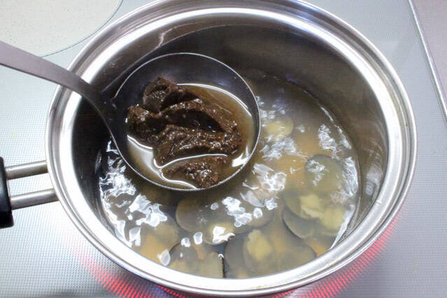 【二日酔いの救世主】定番の「しじみ汁」をなんと「お酢」でパワーアップさせてみた！赤みその旨み沁みるね～
