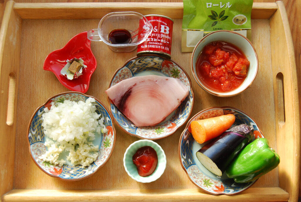 【ルウ不要で油分少なめ】切り身でカンタン「カジキのスープカレー」作ってみた！あっさりなのに旨味マシマシ♡