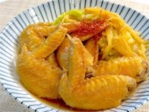 【白菜×鶏手羽】短時間でトロットロ♡「白菜と鶏手羽の煮物」作ってみた！ほぼ野菜の水分だけで煮るのが農家流♡