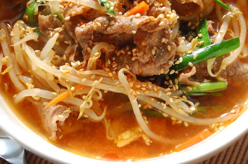 【リュウジレシピ】完全に焼肉店のお味♡「至高のカルビスープ」作ってみた！具沢山で満足感高めです♪