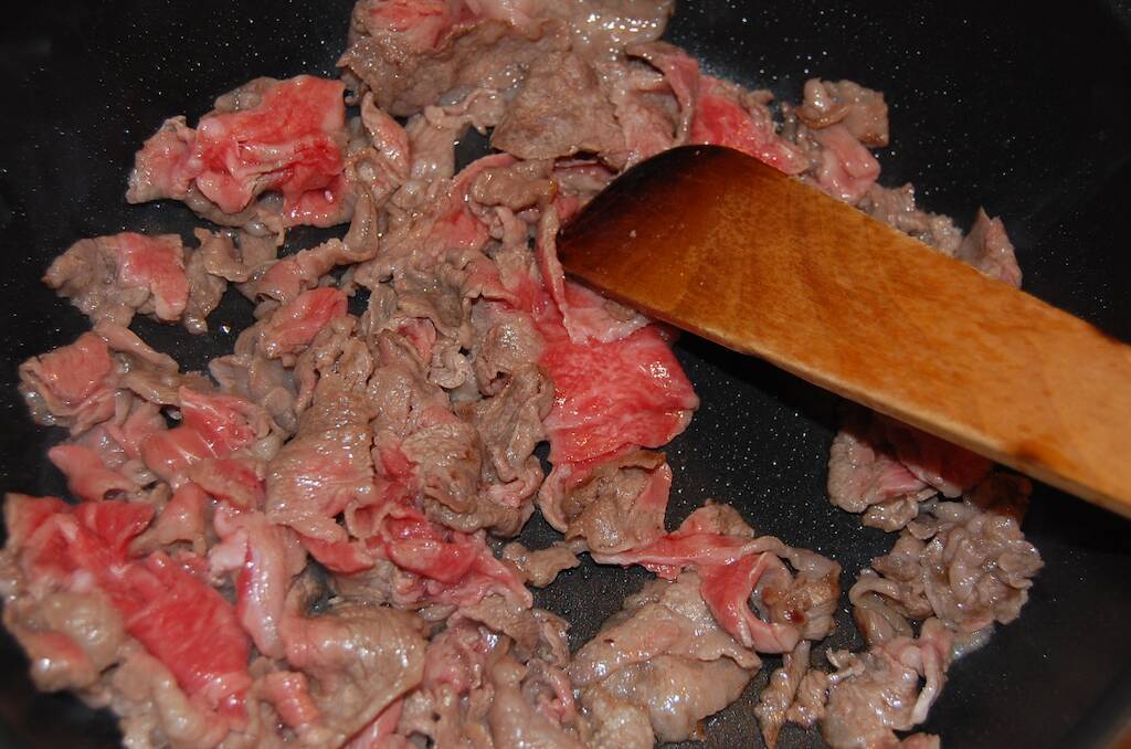 【リュウジレシピ】完全に焼肉店のお味♡「至高のカルビスープ」作ってみた！具沢山で満足感高めです♪