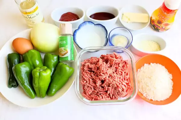 「【シェフの格上げ自宅めし】フレンチな「ピーマン肉詰め」に挑戦♪バジルと白ワインでミシュランなお味♡」の画像