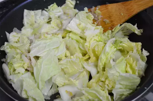 「【中華じゃないマーボー!?】和風だしで味をキメる「白菜マーボー」作ってみた！あったかトロンでホっとする♡」の画像