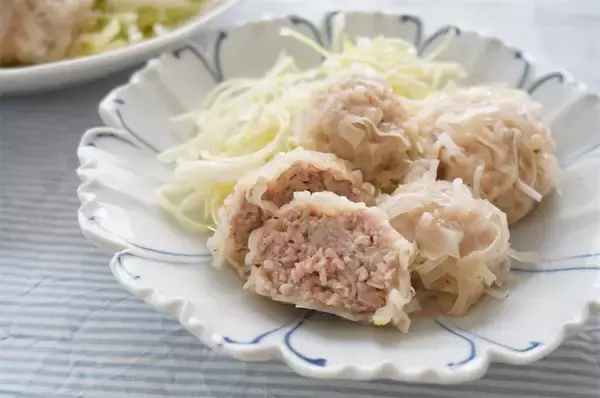 「【包まないシュウマイ!?】なんと「皮を細切りにして絡める」が正解！えのきでジューシー旨味爆弾♪【農家直伝】」の画像