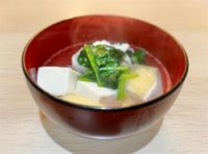 【毎晩でも食べたい！】白だしで味キマる「常夜鍋風 和風スープ」作ってみた！豚肉とほうれん草のエキスが…♡