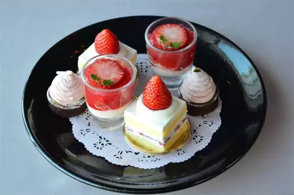 「【え、この値段!?】フォアグラにキャビアも♡東京ドームホテルの極上アフタヌーンティーが神コスパ！【期間限定】」の画像