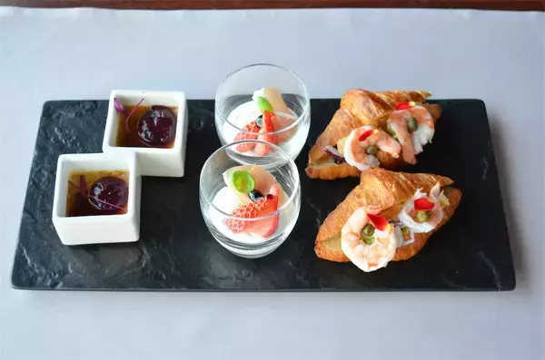 「【え、この値段!?】フォアグラにキャビアも♡東京ドームホテルの極上アフタヌーンティーが神コスパ！【期間限定】」の画像