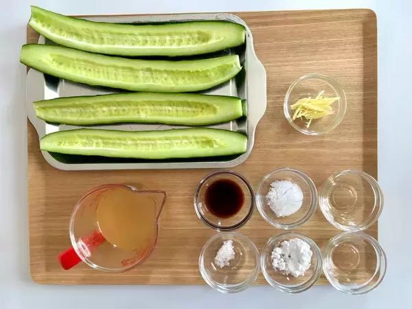 「【半世紀前のレシピ再現】昭和の「きゅうりのあんかけ」が意外すぎるウマさ！トロッと食感が、え、新しい!?」の画像