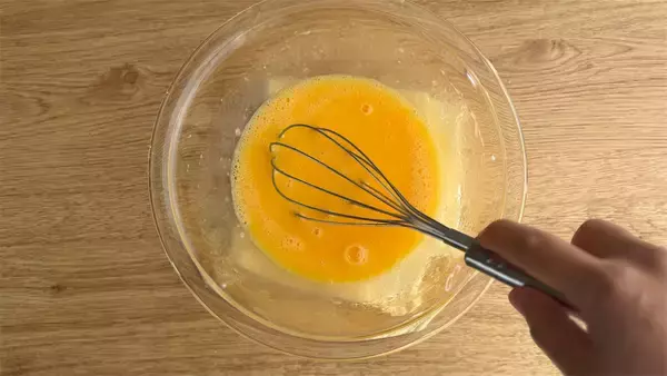 「パサつかない！「黄金のはちみつ米粉パウンド」はバター不使用なのにリッチな味わい♡【元パティシエ直伝】」の画像