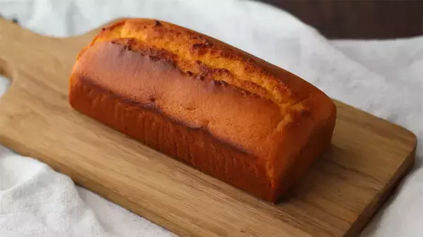 「パサつかない！「黄金のはちみつ米粉パウンド」はバター不使用なのにリッチな味わい♡【元パティシエ直伝】」の画像