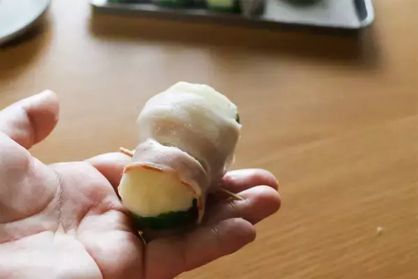 「【ピーマンの肉詰めよりヘルシー】中に詰めるのは…マッシュポテト!?フワフワ＆滑らか食感♡【子どもウケ最強】」の画像