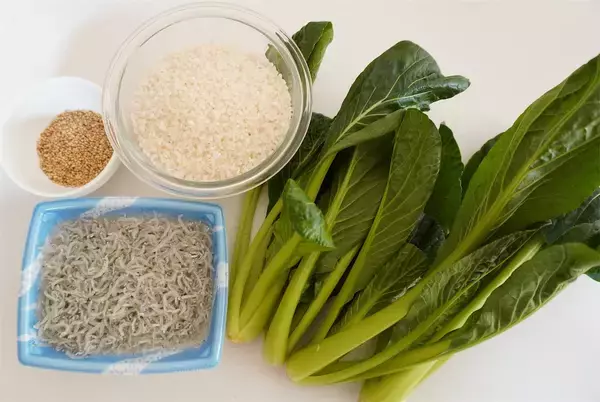 「具材は炒めて“冷ませ”！「混ぜごはん」を極上に仕上げる裏ワザ♪シャキシャキになるよ♡【農家直伝】」の画像