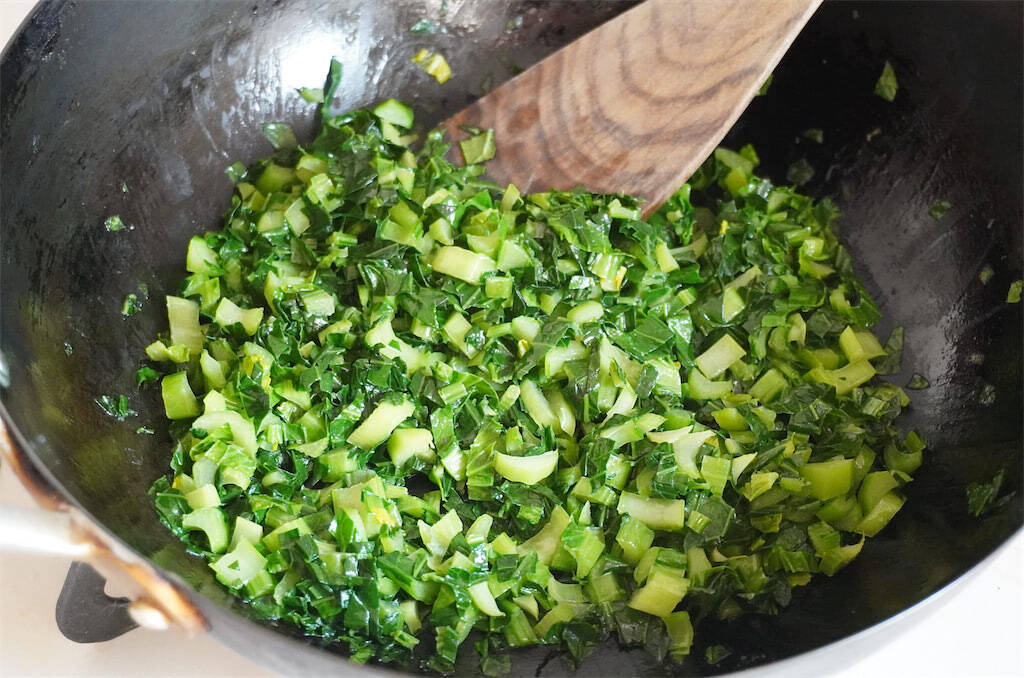 具材は炒めて“冷ませ”！「混ぜごはん」を極上に仕上げる裏ワザ♪シャキシャキになるよ♡【農家直伝】