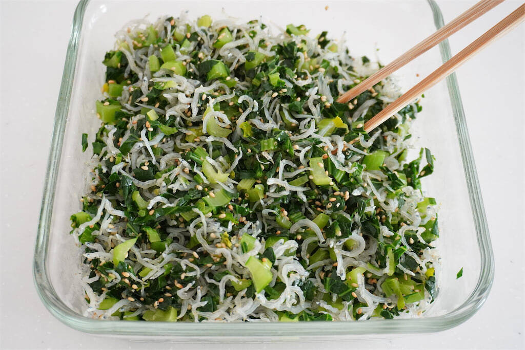 具材は炒めて“冷ませ”！「混ぜごはん」を極上に仕上げる裏ワザ♪シャキシャキになるよ♡【農家直伝】