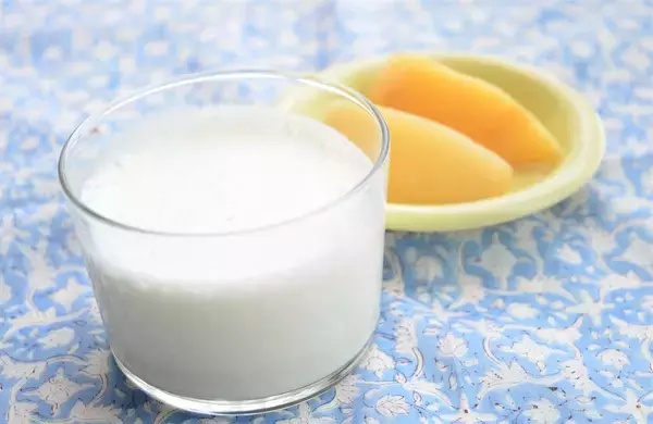 「【フルーツ牛乳にとろろを!?】農家直伝のフルーツジュースは「長芋」入り！とろみ追加で食べるジュースに♡」の画像