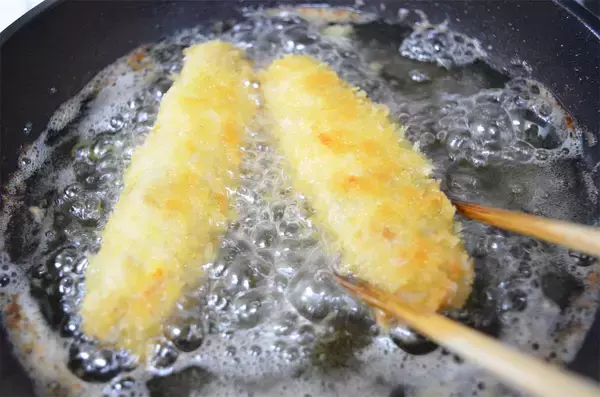 「【調理のお得ワザ】定番すぎる野菜肉巻きは「揚げ」と「照り焼き」ダブルで作るべし！【農家直伝】」の画像