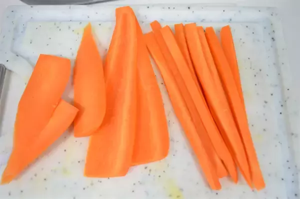 「【調理のお得ワザ】定番すぎる野菜肉巻きは「揚げ」と「照り焼き」ダブルで作るべし！【農家直伝】」の画像