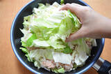 「【キャベツ一玉使い切り】ひき肉＆チーズを重ねるだけの「ロールキャベツ風」作ってみた！まるでお肉のケーキ♪」の画像9