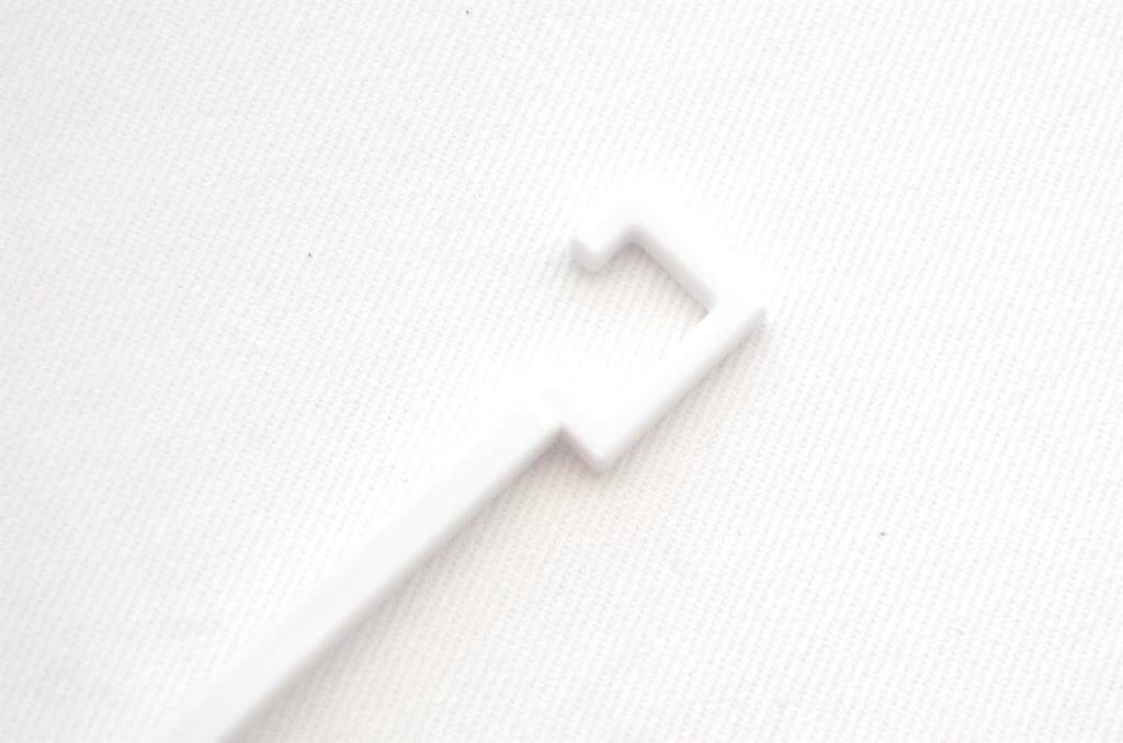 目ウロコな発想！“洗う”のではなく“拭く”専用な「ミニボトルの水滴拭き」をお試し！内側の水滴を瞬殺！