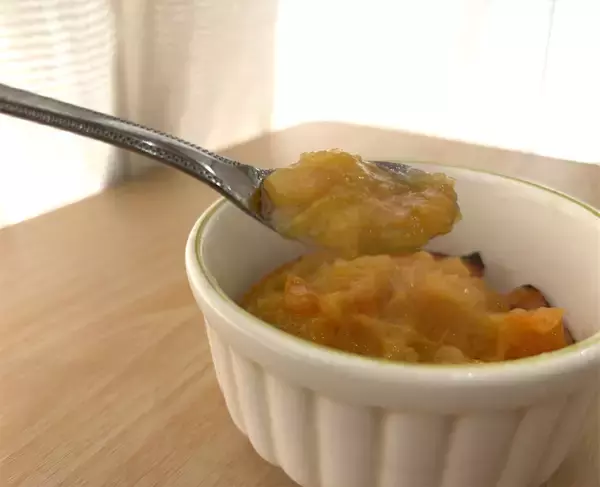 「【熟れすぎ柿は“焼く”が正解！】グリルに放り込めばとろっとろ♪バターと合わせりゃ…もうトリコに♡」の画像