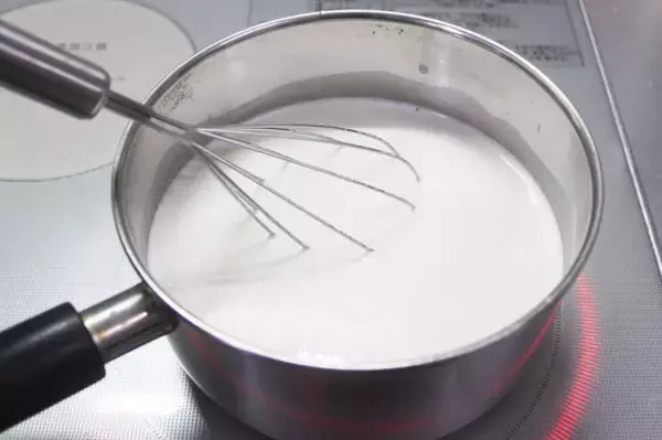 「【話題のそうめん専門店考案】「明太クリームそうめん」作ってみた！“牛乳×ルウ”でコクも調味もバッチリ！」の画像