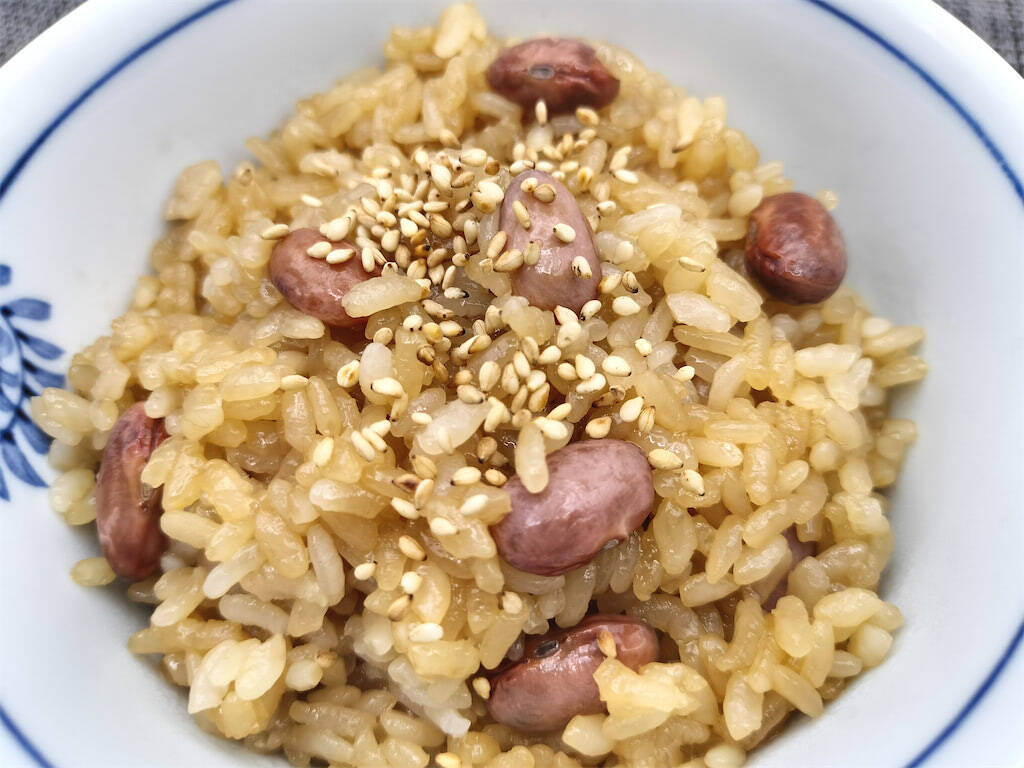 【絶品！郷土メシ】茶色い赤飯とはこれいかに!?長岡名物「醤油おこわ」作ってみた！金時豆でホクホクもちもち