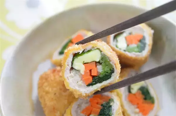 【えっ、えのきって干すの!?】旨味と食感がケタ違い！長野県の農家直伝「干しえのきの肉巻きフライ」作ってみた