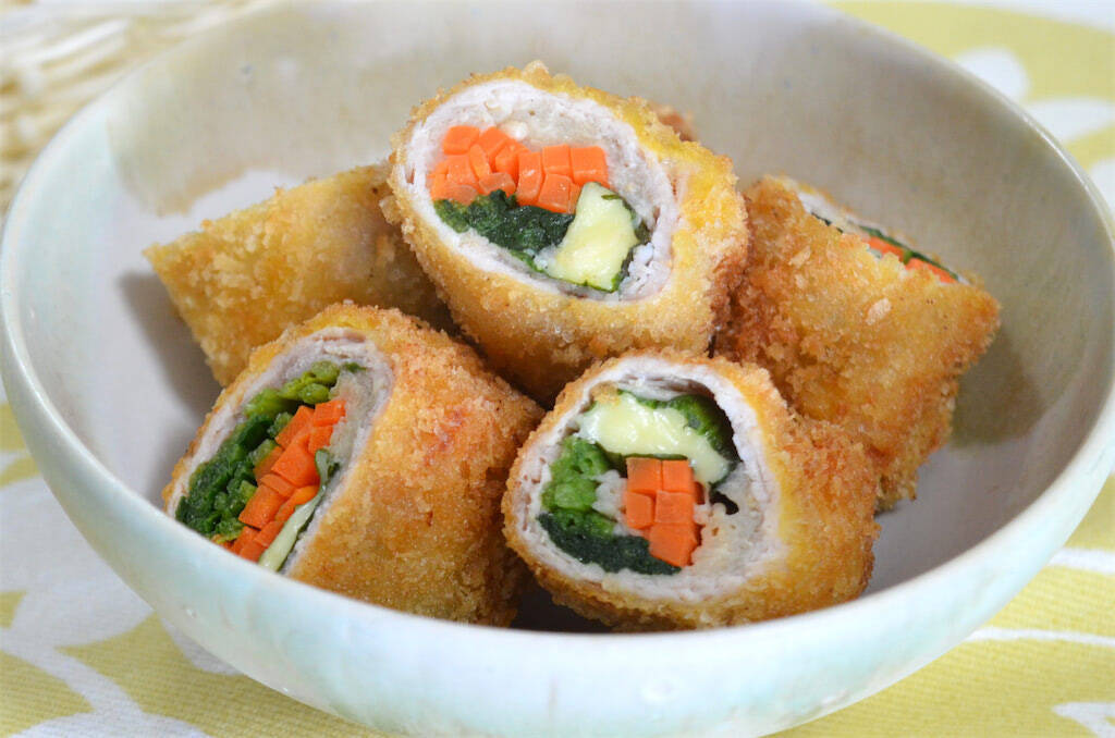 【えっ、えのきって干すの!?】旨味と食感がケタ違い！長野県の農家直伝「干しえのきの肉巻きフライ」作ってみた