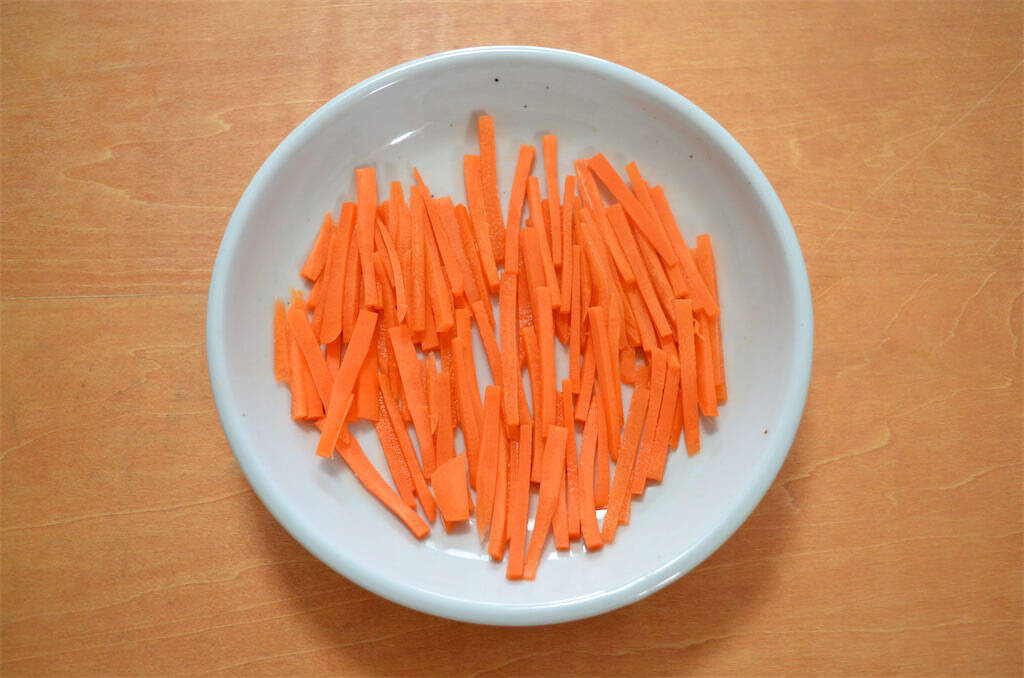 【えっ、えのきって干すの!?】旨味と食感がケタ違い！長野県の農家直伝「干しえのきの肉巻きフライ」作ってみた