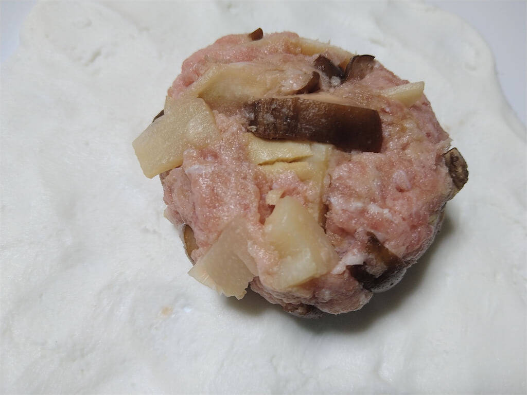 「肉まん」がフライパンで作れるって♪米粉でもっちもちな仕上がり！ジューシーさコンビニ超え!?【農家直伝】