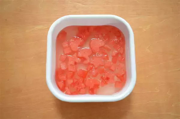 「【炭酸水でシュワシュワ夏食感♪】すいかの甘味が引き立つの～♡「すいかのクラッシュゼリー」作ってみた！【農家直伝】」の画像