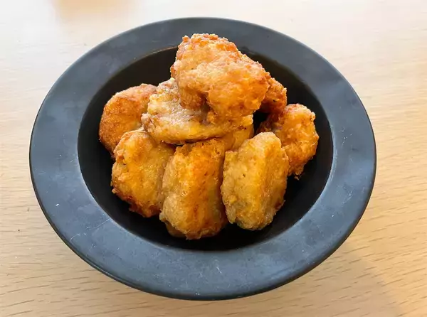 「【ヘルシー＆節約】ツナと豆腐で「旨味爆発ナゲット」作ってみた！外はカリッ、中はふわとろ♡お弁当にも良し♪」の画像