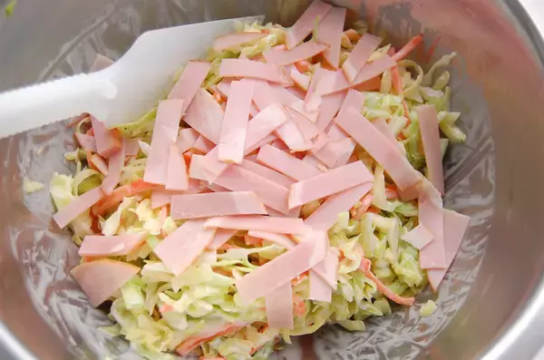 「水っぽくならない！味が馴染んで美味～♡昔ながらの「コールスローサラダ」にトライ！」の画像